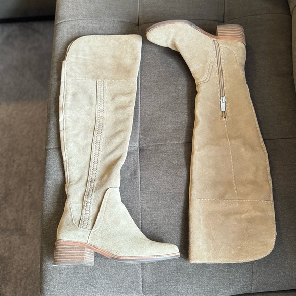 Vince Camuto Kochelda Over the Knee Boots size 5 - Picture 4 of 14
